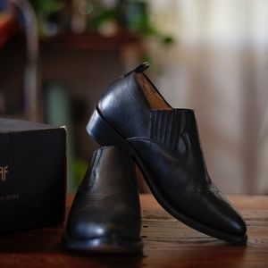 Frye Billy Shootie ankle bootie size 7M